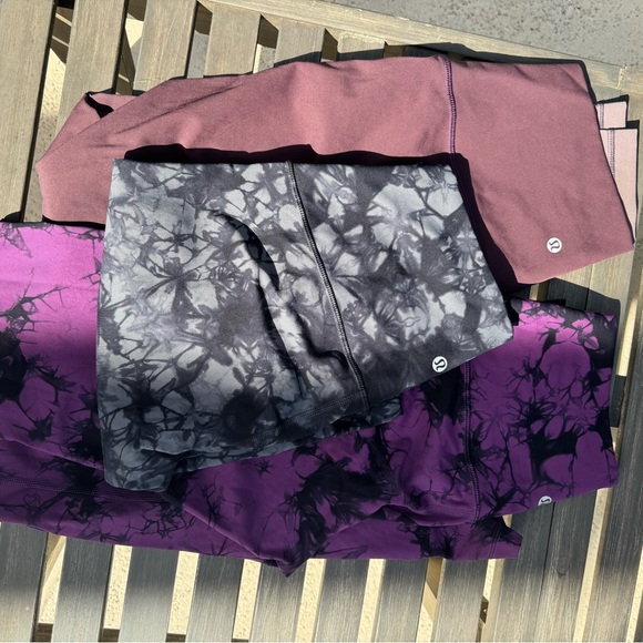 Lululemon 3 pairs of leggings - Picture 2 of 5